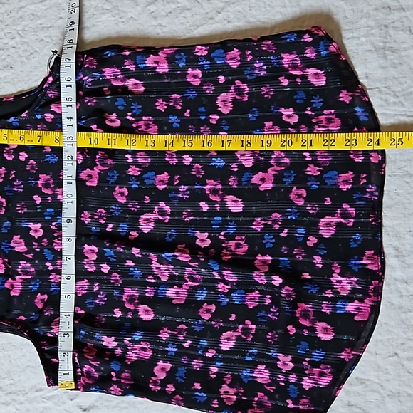 Vince Camuto High Neck Sleeveless Top Blouse Xsmall - Picture 8 of 11